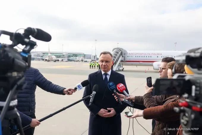 na-samiti-v-paryzhi-obhovoriat-formy-pidtrymky-ukrainy-ta-bezpeku-v-yevropi-duda