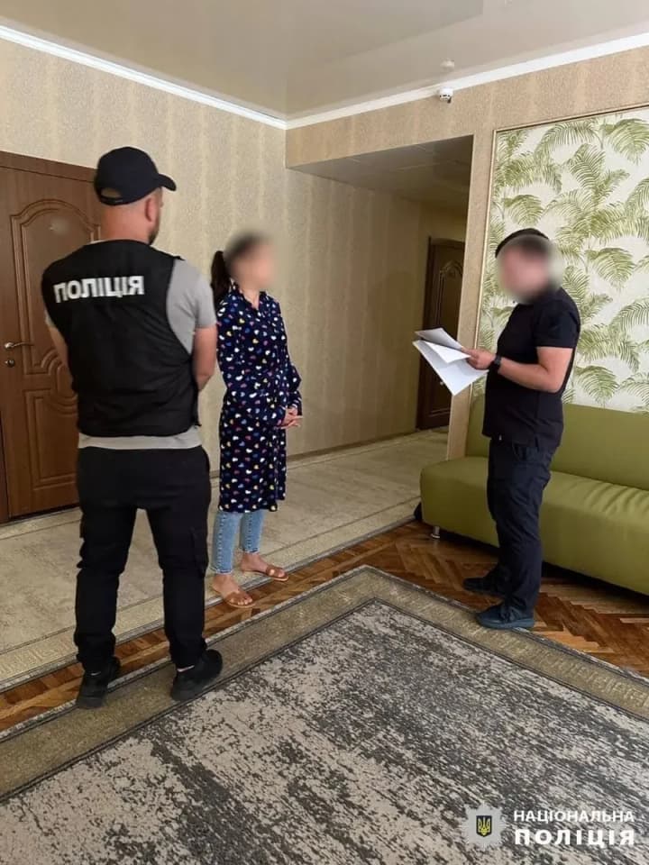 4000-dolariv-za-peretyn-kordonu-pravookhorontsi-vykryly-orhanizatoriv-skhemy