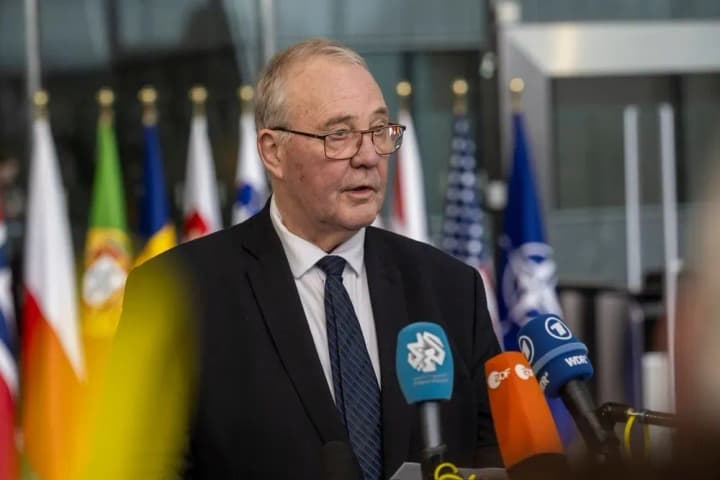 canada-is-open-to-sending-troops-to-ukraine-but-for-non-combat-missions-defense-minister