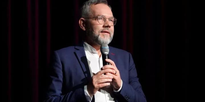 ne-mozhemo-dopustyty-superechky-tse-nebezpechno-dlia-ukrainy-u-partii-sholtsa-sturbovani-nezghodoiu-mizh-nym-i-makronom