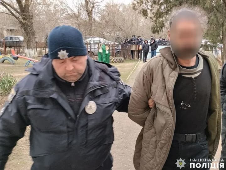 mykolaiv-region-police-track-down-man-who-kidnapped-8-year-old-girl