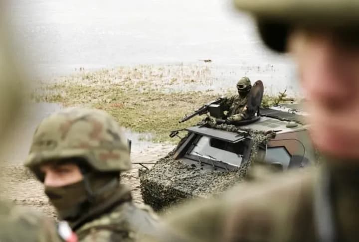 nato-soldiers-crossed-the-polish-vistula-river-as-part-of-a-large-scale-readiness-exercise