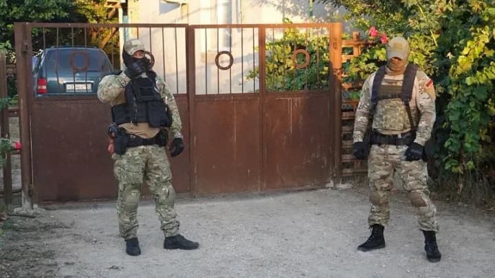 predstavitelstvo-prezidenta-v-ark-otreagirovalo-na-novie-obiski-v-okkupirovannom-krimu