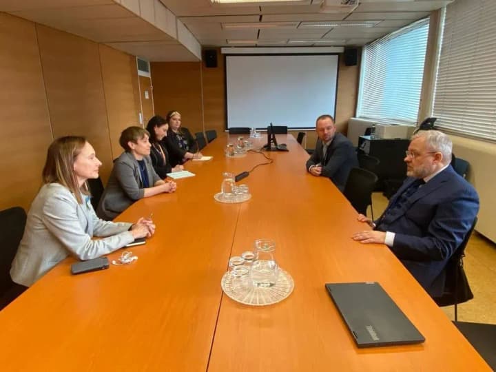 ukraina-ta-brytaniia-obhovoryly-yadernu-zahrozu-na-zaporizkii-aes-na-tli-rosiiskoi-okupatsii