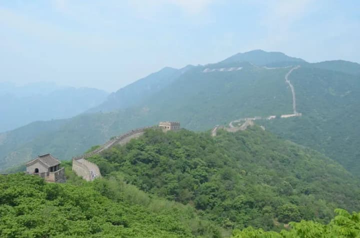 kytai-na-pilotnii-osnovi-poshyryt-bezvizovyi-rezhym-na-shist-krain-mzs-kytaiu