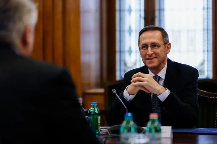 uhorshchyna-otrymala-75-milioniv-yevro-vid-yes-yaki-ranishe-blokuvav-briusel