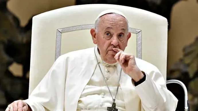 pope-calls-on-ukraine-to-raise-the-white-flag-and-negotiate-with-russia