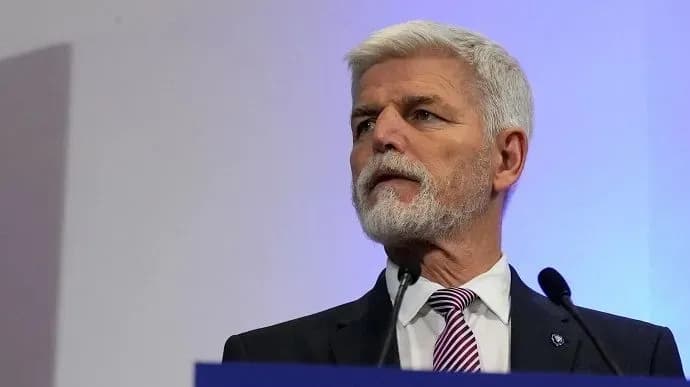 prezydent-chekhii-oholosyv-shcho-zibrani-800-tysiach-boieprypasiv-prybudut-v-ukrainu-za-dekilka-tyzhniv