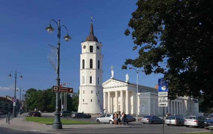 u-lytvi-nabula-chynnosti-zaborona-vykorystannia-avtomobiliv-z-rosiiskymy-nomeramy