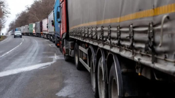 ukrainian-companies-have-significantly-increased-transportation-costs-due-to-the-blockade-of-the-border-with-poland