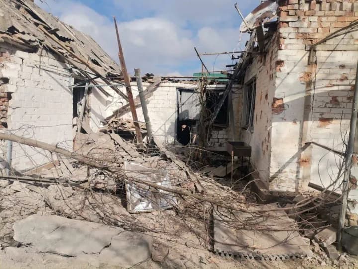 russians-attack-zaporizhzhya-region-over-400-times-in-24-hours-two-wounded