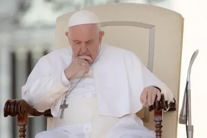 pope-francis-calls-for-prayer-against-war-and-reiterates-talks