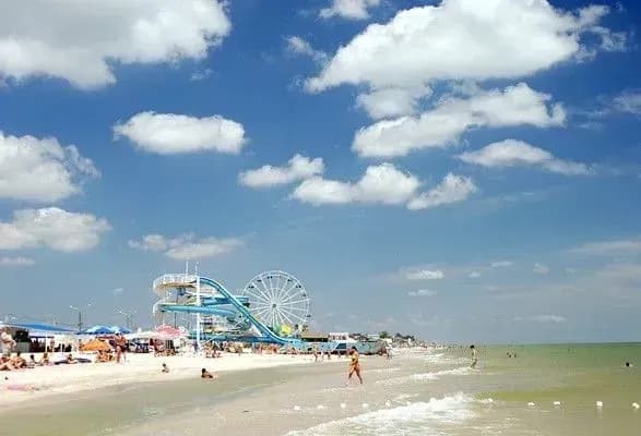 ukraine-recommended-to-prepare-places-of-mass-recreation-on-the-water-7-regions-continue-to-ban-it