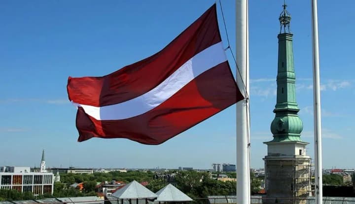 latvia-may-deport-800-russians