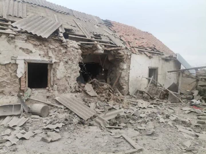 okkupanti-v-techenie-sutok-nanesli-274-udara-po-8-naselennim-punktam-zaporozhya