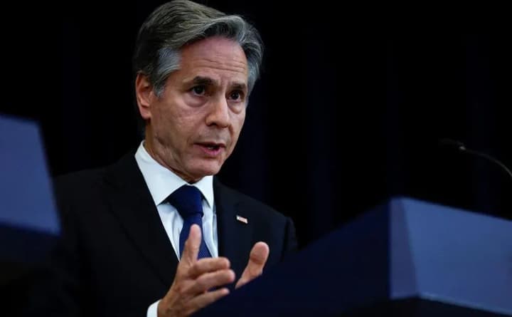 blinken-govorit-chto-avtoritarnie-rezhimi-ispolzuyut-tekhnologii-dlya-podriva-demokratii