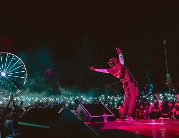 travis-scotts-fatal-concert-organizers-foresaw-astroworld-overcrowding