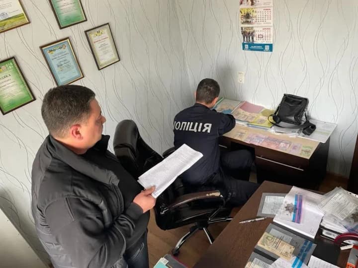corruption-scheme-exposed-in-kharkiv-region-tractor-drivers-licenses-were-issued-for-bribes
