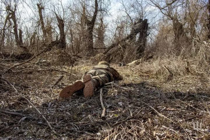 ok-yug-sili-oboroni-otbili-10-atak-na-orekhovskom-napravlenii