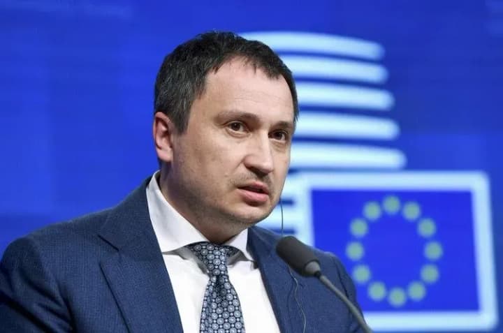 solsky-poland-and-frances-attempts-to-restrict-ukraines-imports-may-prolong-the-war