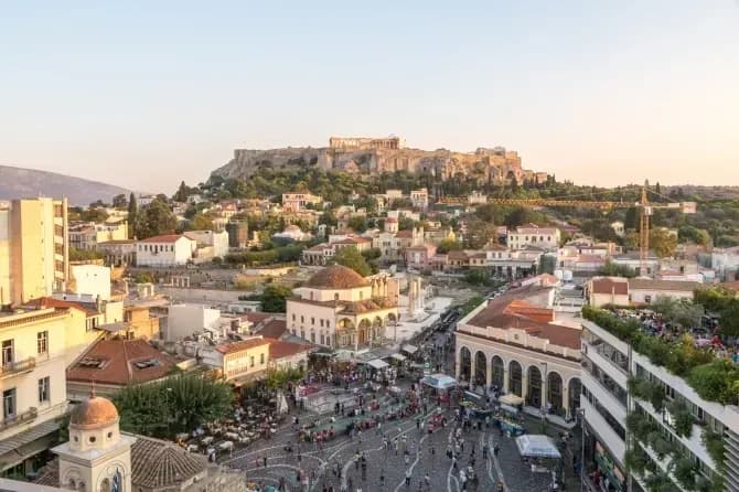 an-earthquake-with-a-magnitude-of-57-shakes-the-south-of-greece-tremors-were-felt-in-athens