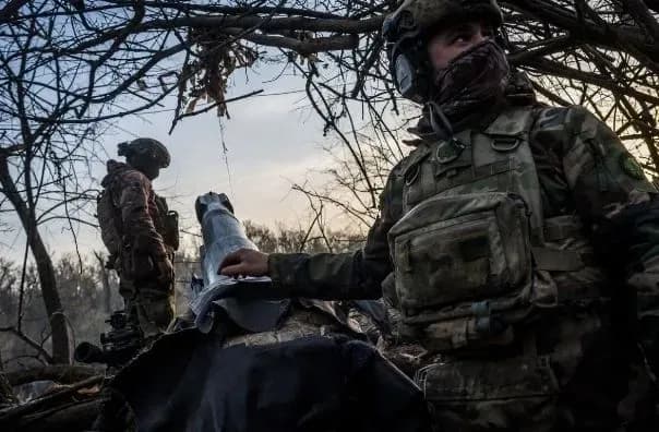 bloomberg-putin-is-planning-a-war-of-attrition-in-ukraine