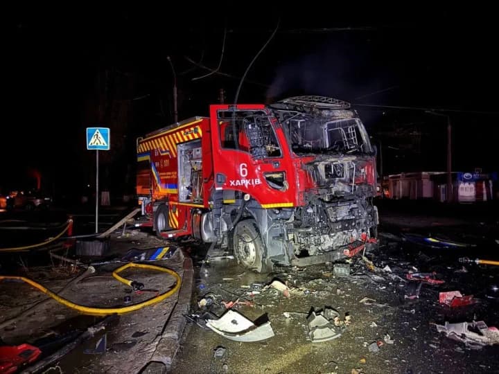 photos-of-a-high-rise-building-in-kharkiv-hit-by-a-shahed-at-night-have-emerged