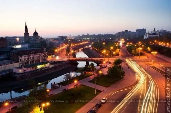 russians-shell-kharkiv-again-explosions-are-heard