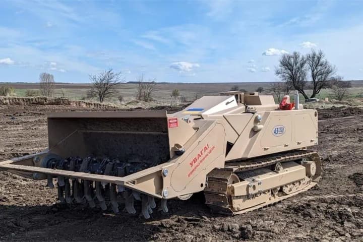 a-demining-machine-assembled-in-ukraine-was-tested-at-the-training-ground