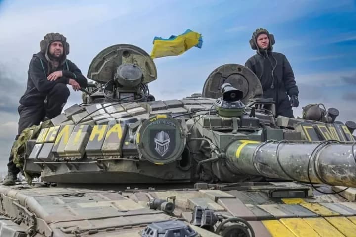 adversary-made-26-attacks-in-bakhmut-sector-attacked-from-air-near-orikhove-general-staff