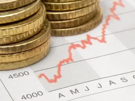 shveitsariia-liuksemburh-ta-ssha-ocholyly-top-krain-iz-naivyshchoiu-serednoiu-zarobitnoiu-platoiu-na-yakomu-mistsi-ukraina