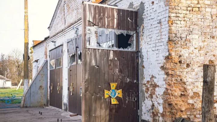 pozhezhnu-chastynu-na-sumshchyni-poshkodzheno-cherez-vorozhyi-obstril-dsns