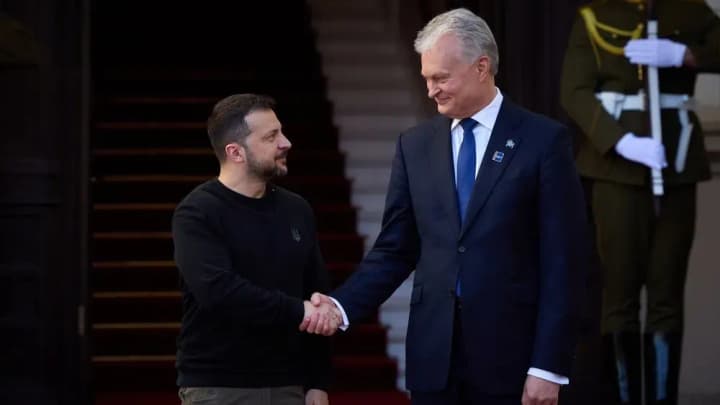 zelenskyy-meets-with-lithuanian-president-discusses-urgent-needs-for-air-defense