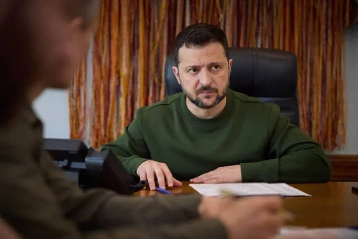 niderlandy-vydilyly-miliard-yevro-na-viiskovu-dopomohu-ukraini-ta-400-mln-yevro-na-vidnovlennia-zelenskyi