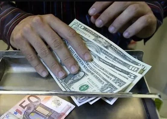 exchange-rate-for-april-18-the-dollar-fell-by-3-kopecks