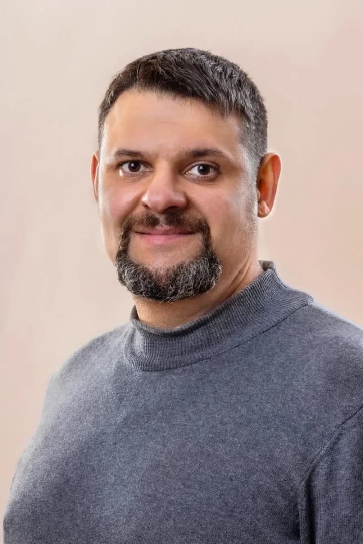 rukovoditel-komiteta-po-voprosam-etiki-naokvo-budet-zashchishchat-doktorskuyu-dissertatsiyu-v-slovakii