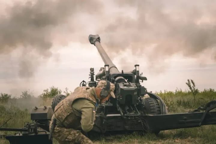 defense-forces-repel-11-attacks-in-krynok-area-on-kherson-regions-left-bank