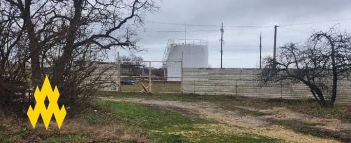 partyzany-provodiat-rozvidku-naftobaz-ta-vazhlyvykh-obiektiv-u-sevastopoli-atesh