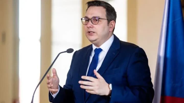 mid-chekhii-snova-predlozhit-ogranichit-peredvizhenie-rossiiskikh-diplomatov-po-shengenu