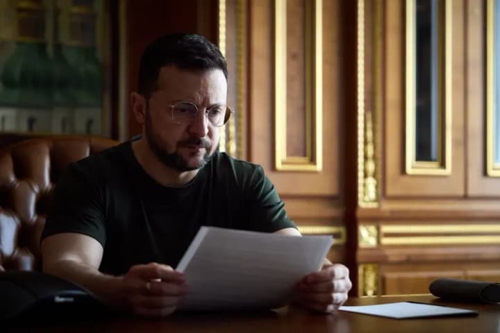 zelensky-creates-8-more-military-administrations-in-zaporizhzhia-region