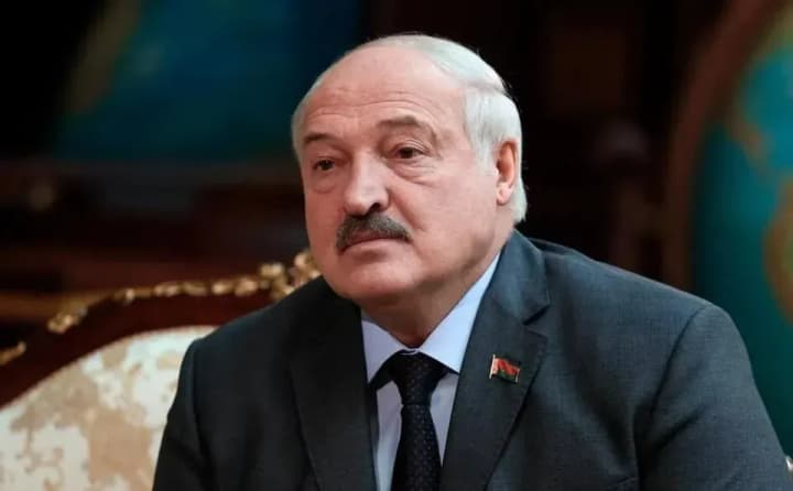 lukashenko-znovu-nahovoryv-pro-ukrainu-u-tspd-nazvaly-yoho-zaiavy-chastynoiu-informatsiinoi-kampanii-kremlia