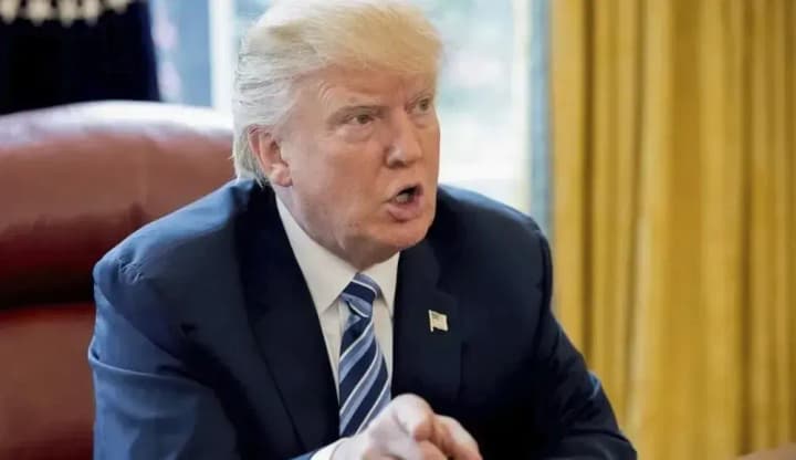 u-razi-svoho-obrannia-tramp-obitsiaie-spetsialnoho-prokurora-dlia-peresliduvannia-baidena