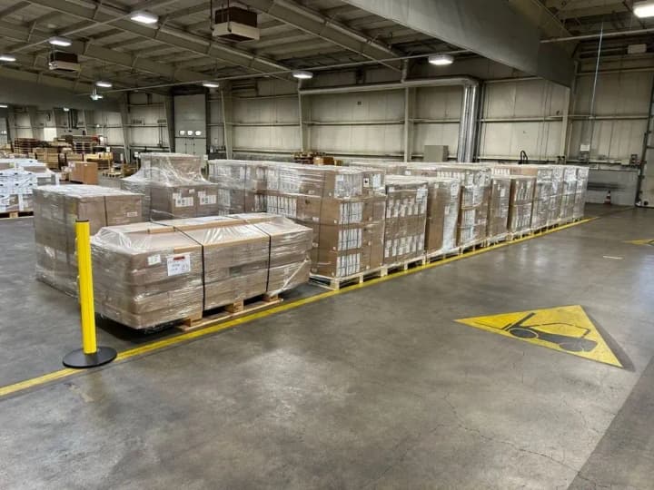 laptops-and-monitors-for-the-armed-forces-of-ukraine-it-coalition-sends-equipment-worth-900-thousand-euros-to-ukraine