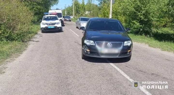 kyiv-region-volkswagen-hits-cyclist-victim-hospitalized-with-skull-fracture