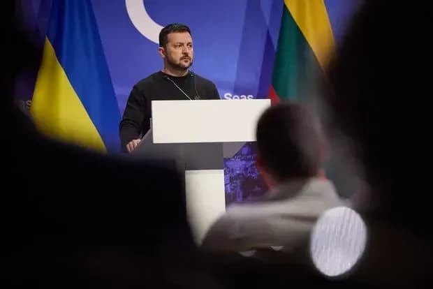 creditors-demand-that-ukraine-resume-payments-on-eurobonds-by-2025