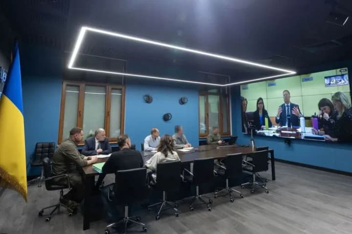 yermak-prodovzhuie-obhovoriuvaty-bezpekovu-uhodu-zi-ssha-chetvertyi-raund-perehovoriv