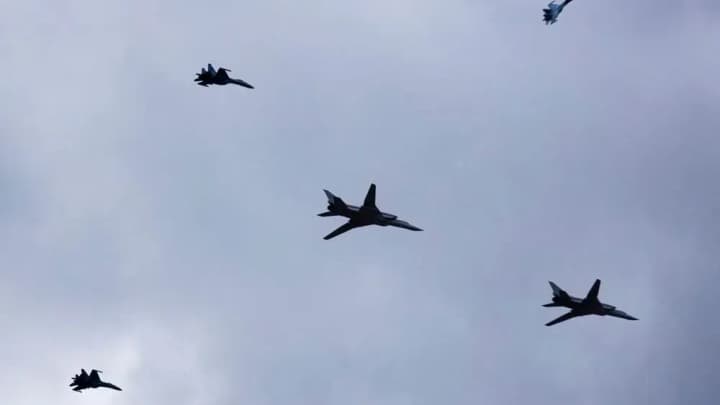 rf-atakuie-zafiksovana-taktychna-aviatsiina-aktyvnist-na-skhodi-ta-pivdni