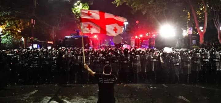 stranoi-kandidatom-v-yes-ne-mogut-upravlyat-proksi-kremlya-yevrodeputat-o-situatsii-v-gruzii