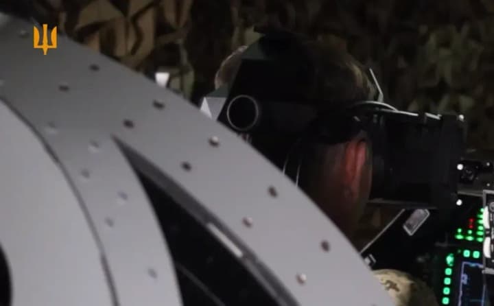 czech-republic-hands-over-first-f-16-trainer-to-ukraine-air-force