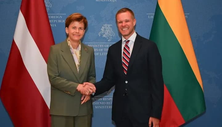 pobeda-ukraini-yavlyaetsya-obshchei-tselyu-vsekh-nas-ministr-inostrannikh-del-latvii-brazhe